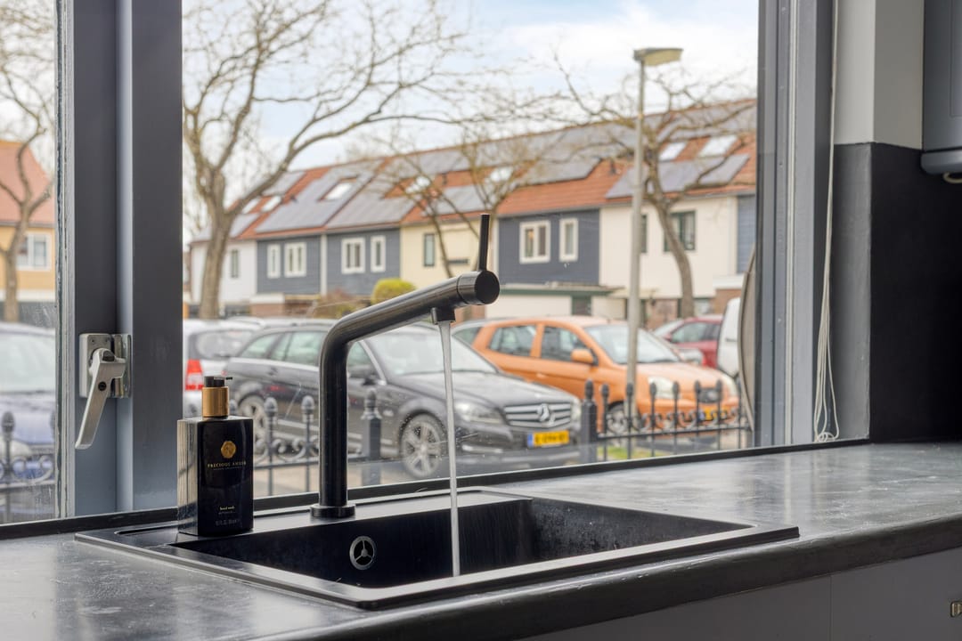 Foto 16 van Portelstraat 66