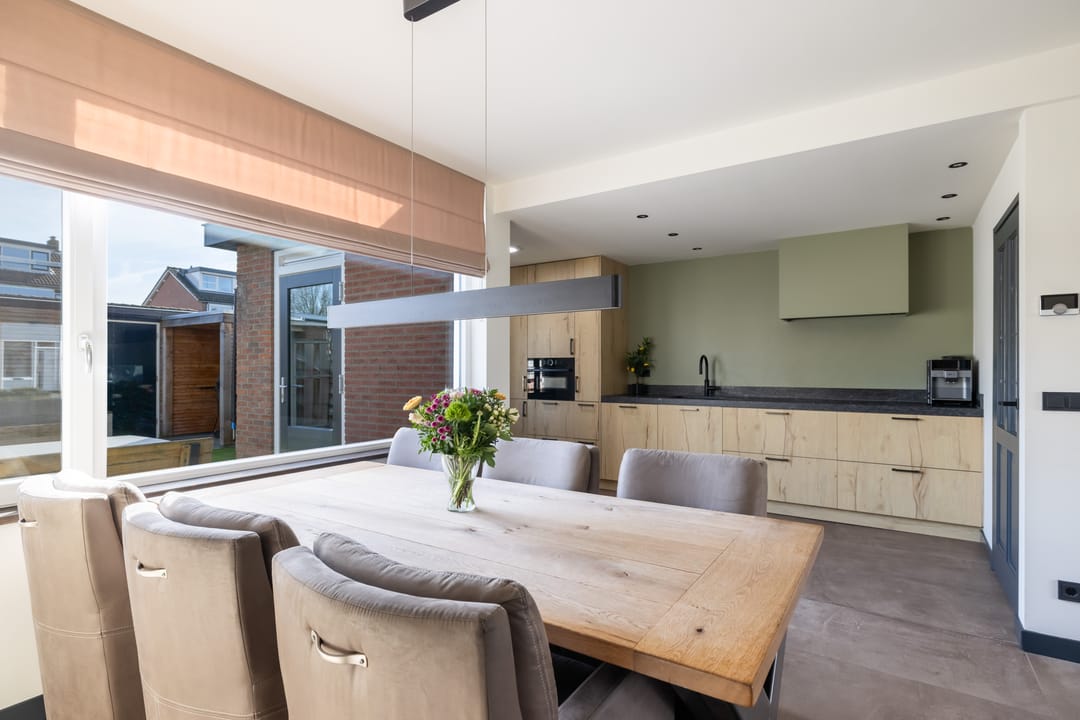 Fully modernized terraced house with garage and energy label A — 17