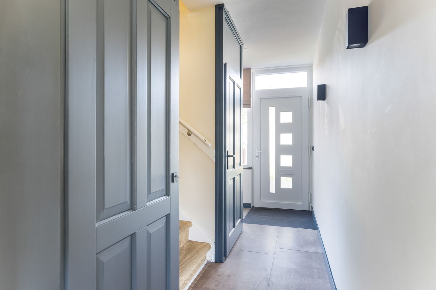 Fully modernized terraced house with garage and energy label A — 25