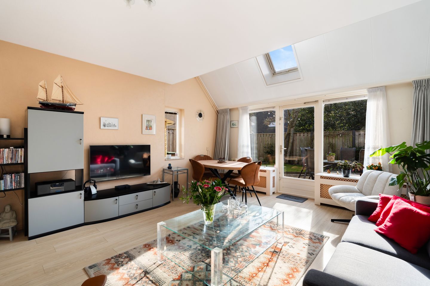 Foto 10 van Dr. L.J. Rogierstraat 65