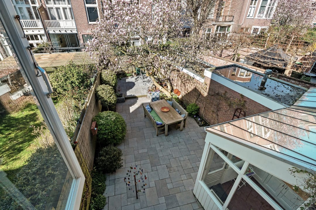 Photo 32 of Frederik Hendriklaan 9