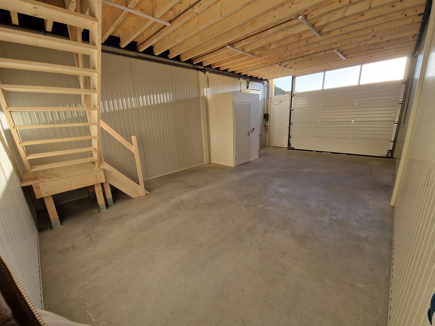 View photo 3 of Industrieweg 2-34