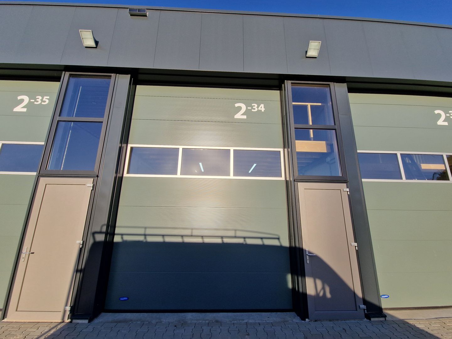 View photo 2 of Industrieweg 2-34