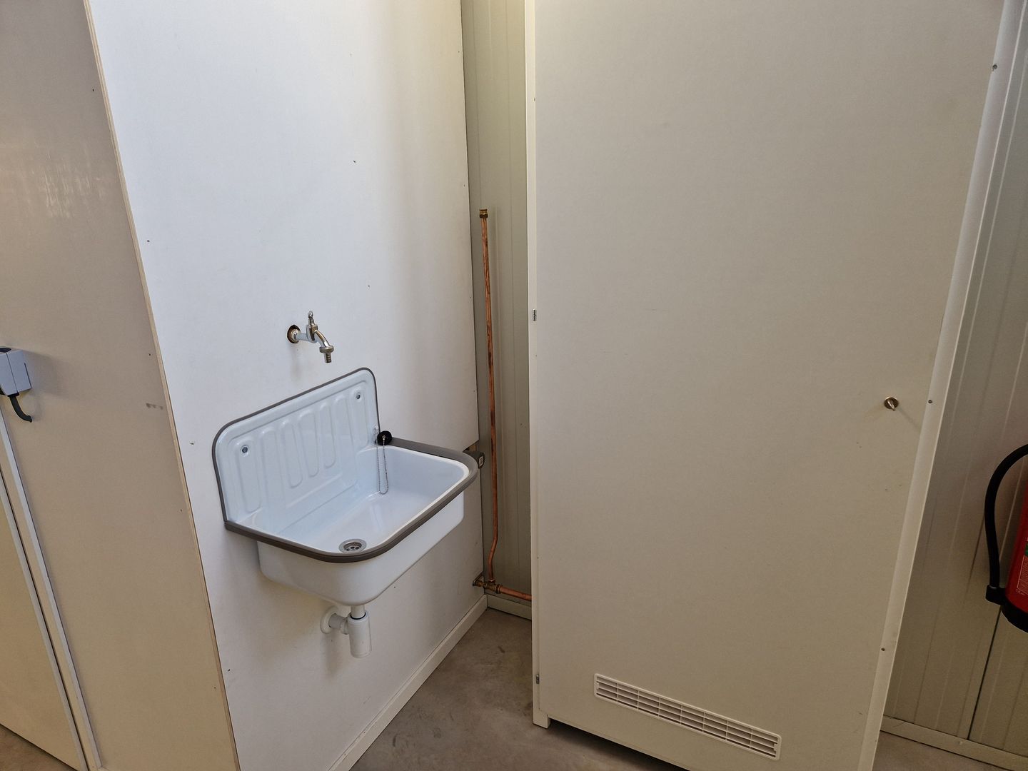 View photo 5 of Industrieweg 2-34