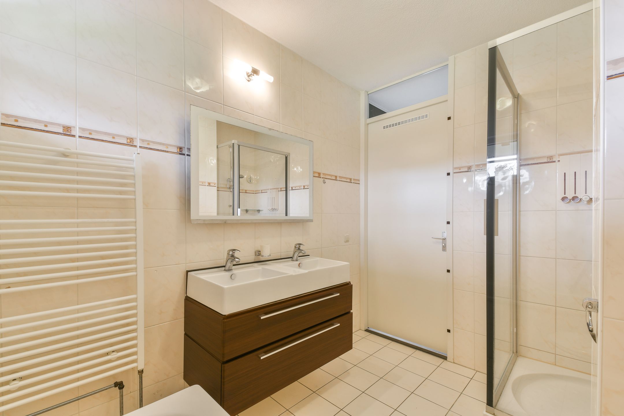 Foto 21 van Entabeni 28