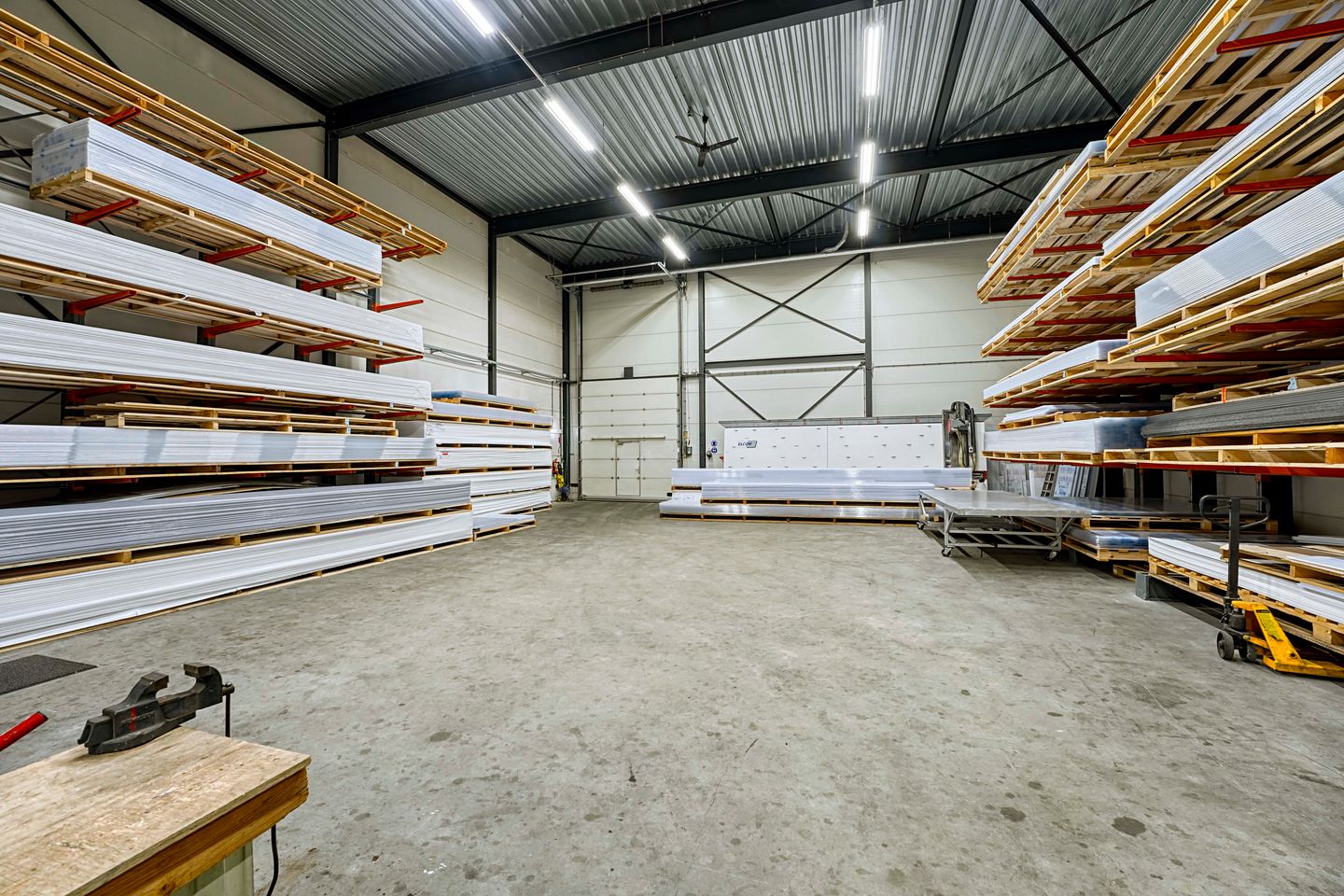 View photo 2 of Starrenburglaan 19