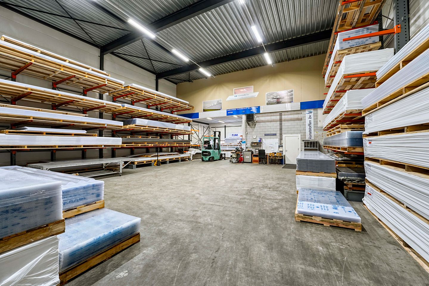 View photo 3 of Starrenburglaan 19