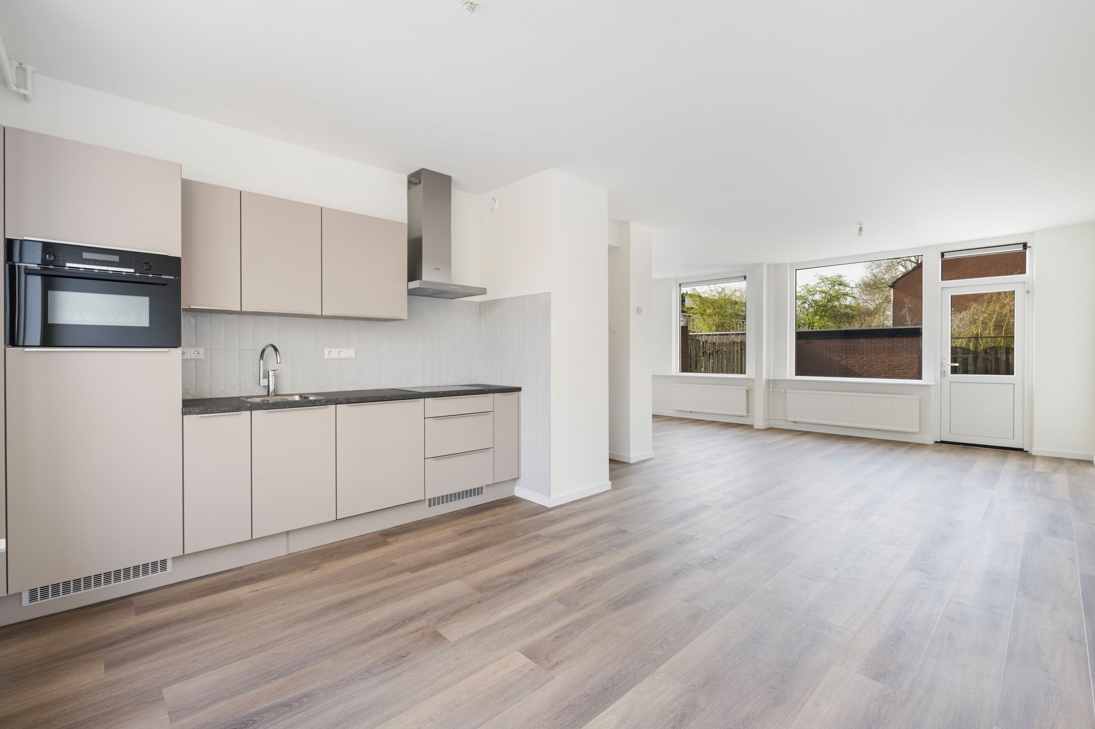 Photo 3 of Edelstenenbaan 59