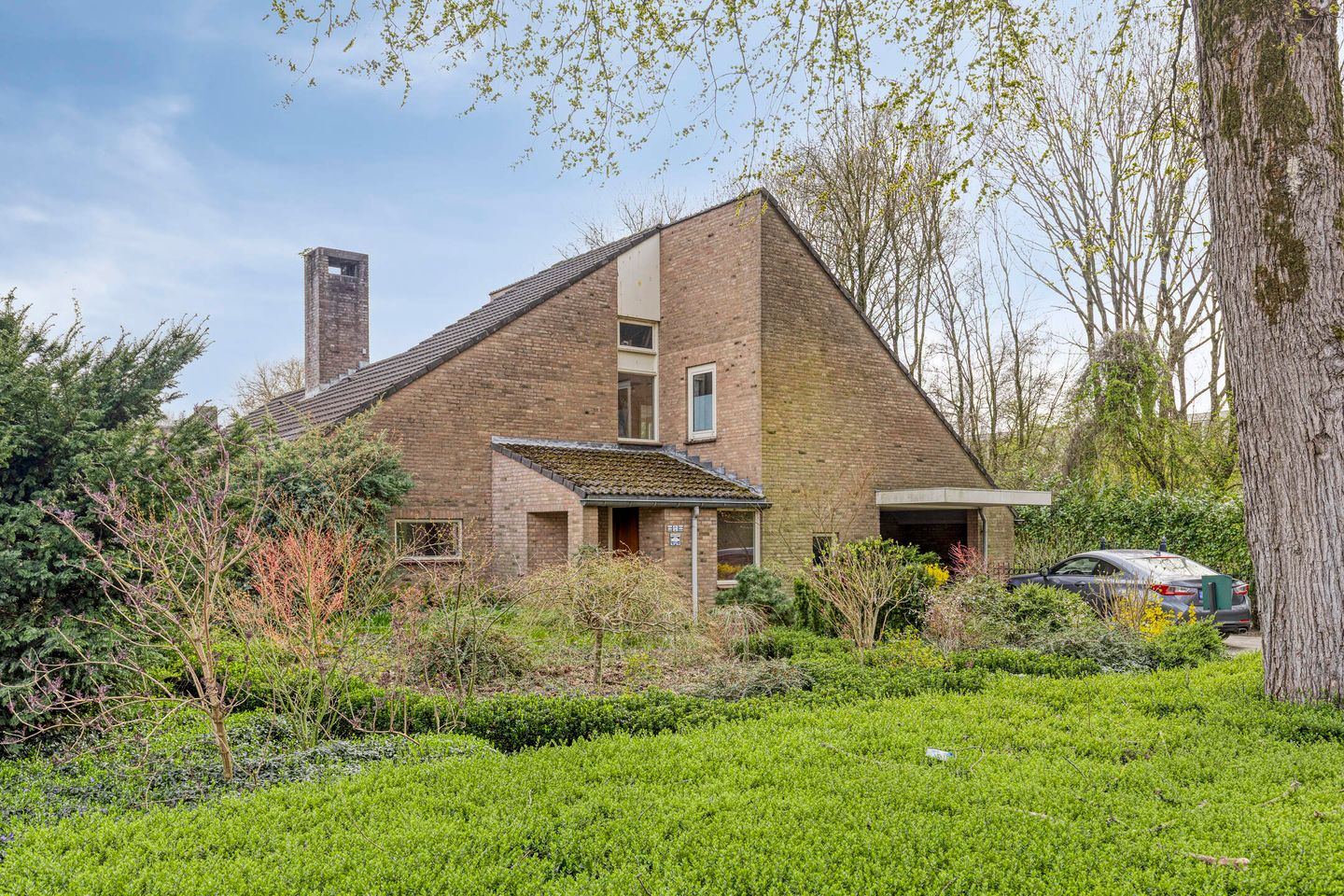 Foto 5 van Bergumlaan 2