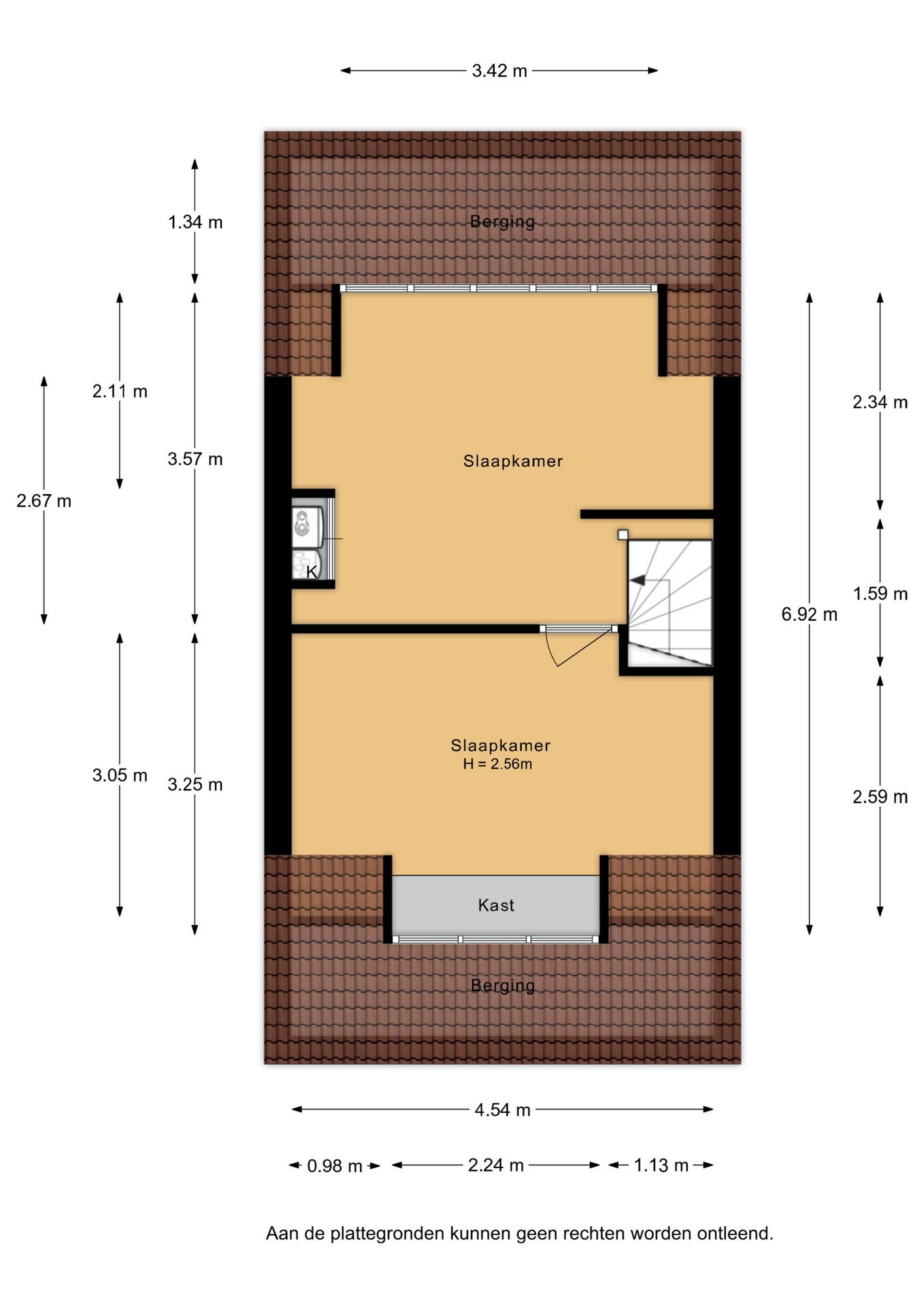 Spacious Extended Family Home with 5 Bedrooms — 33