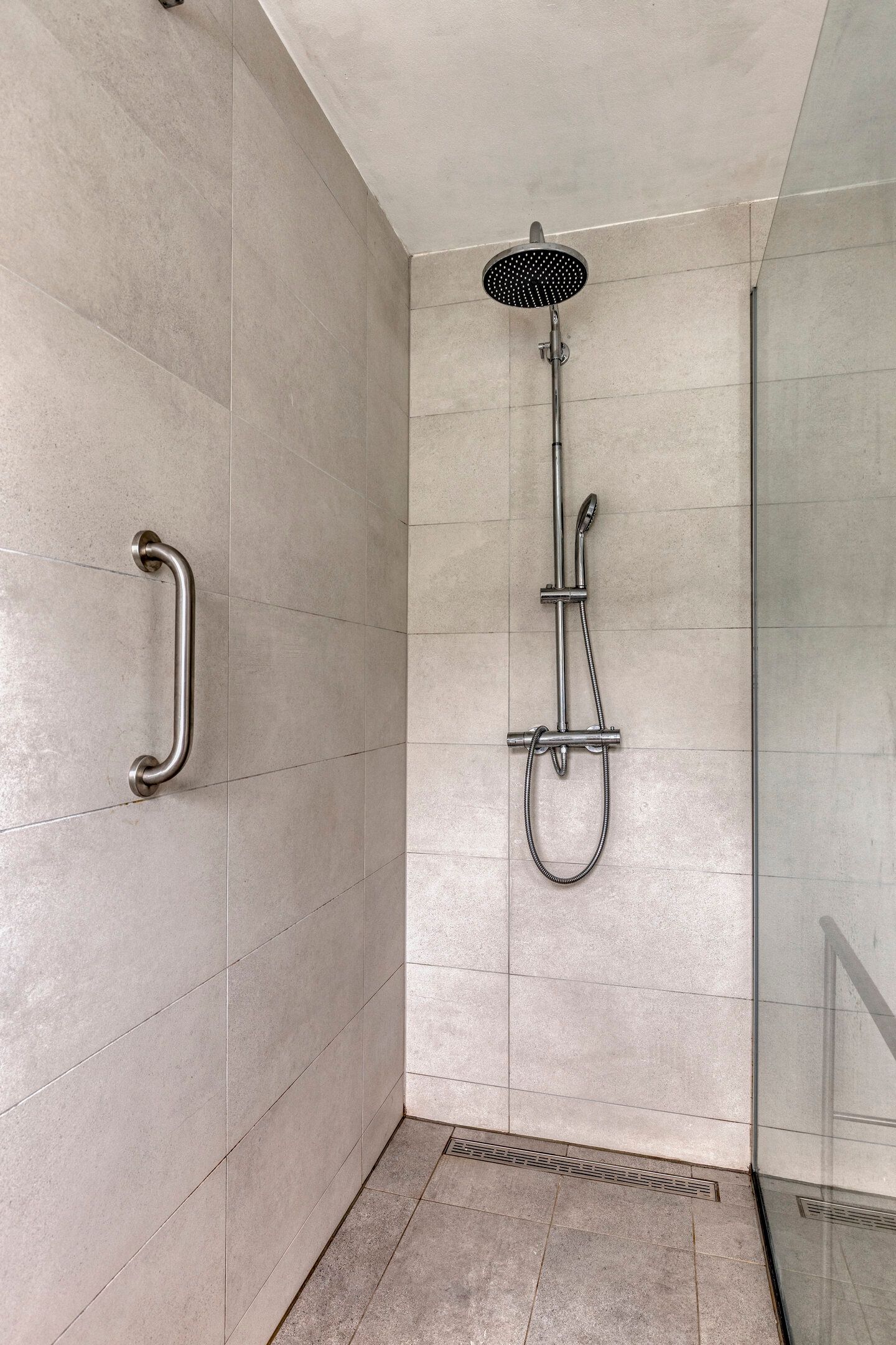 Foto 44 van Bergumlaan 2