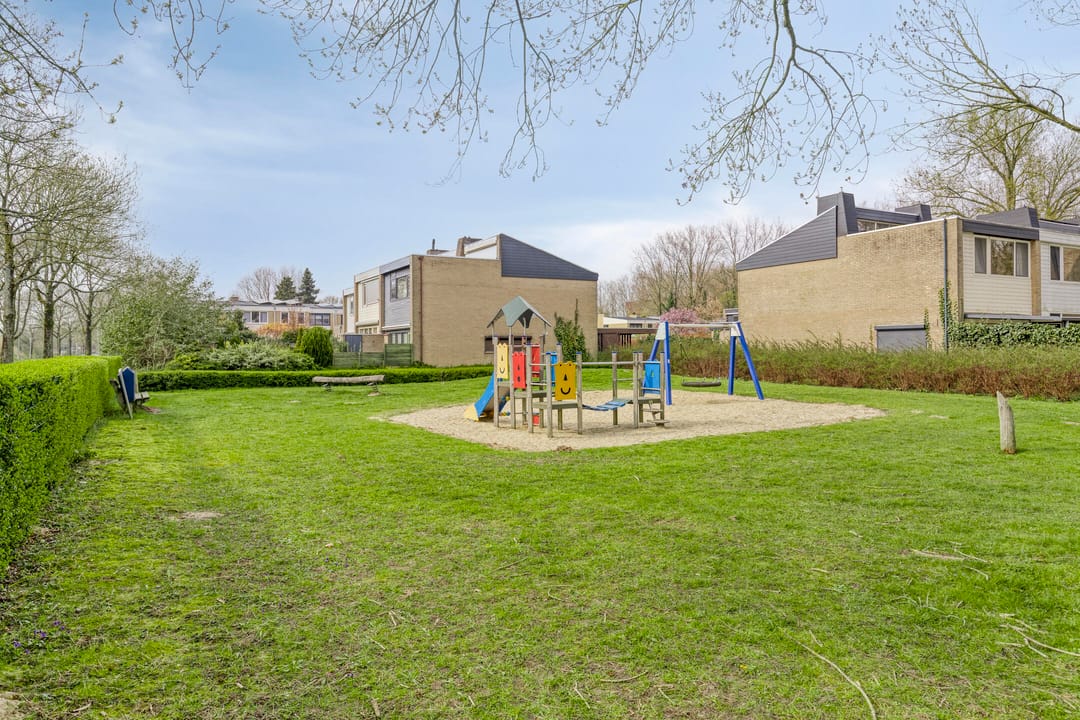 Foto 62 van Bergumlaan 2