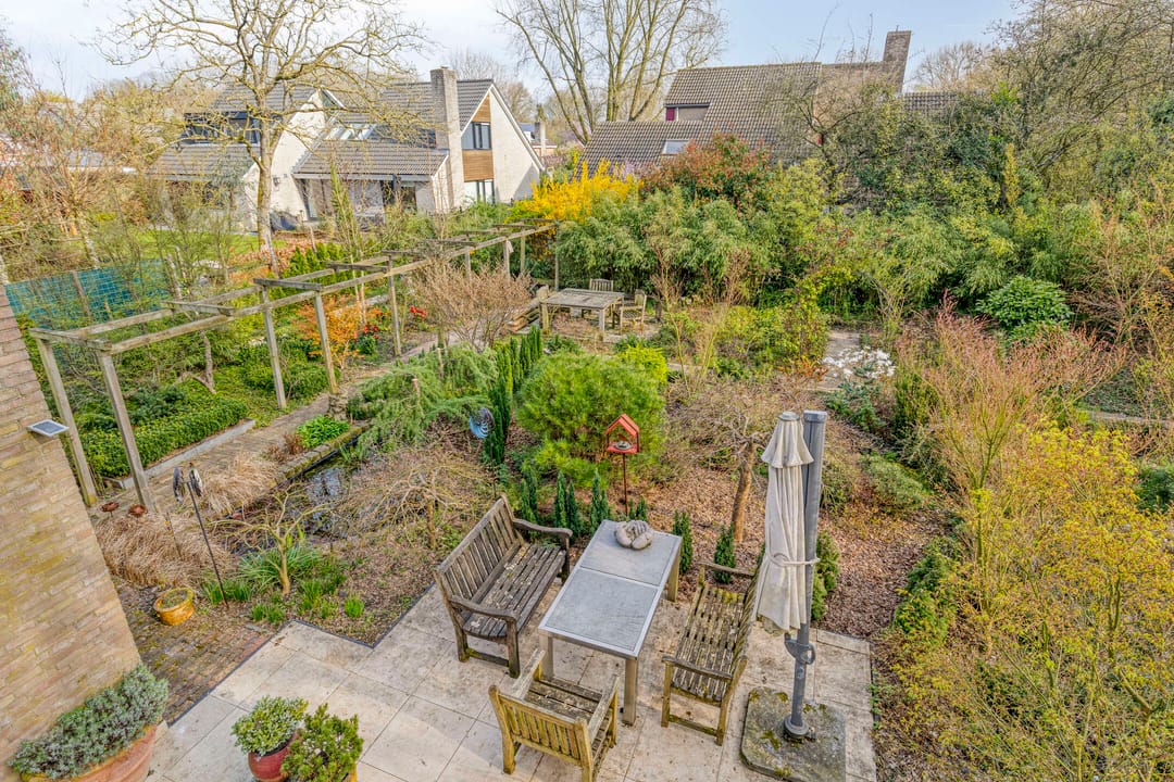 Foto 2 van Bergumlaan 2