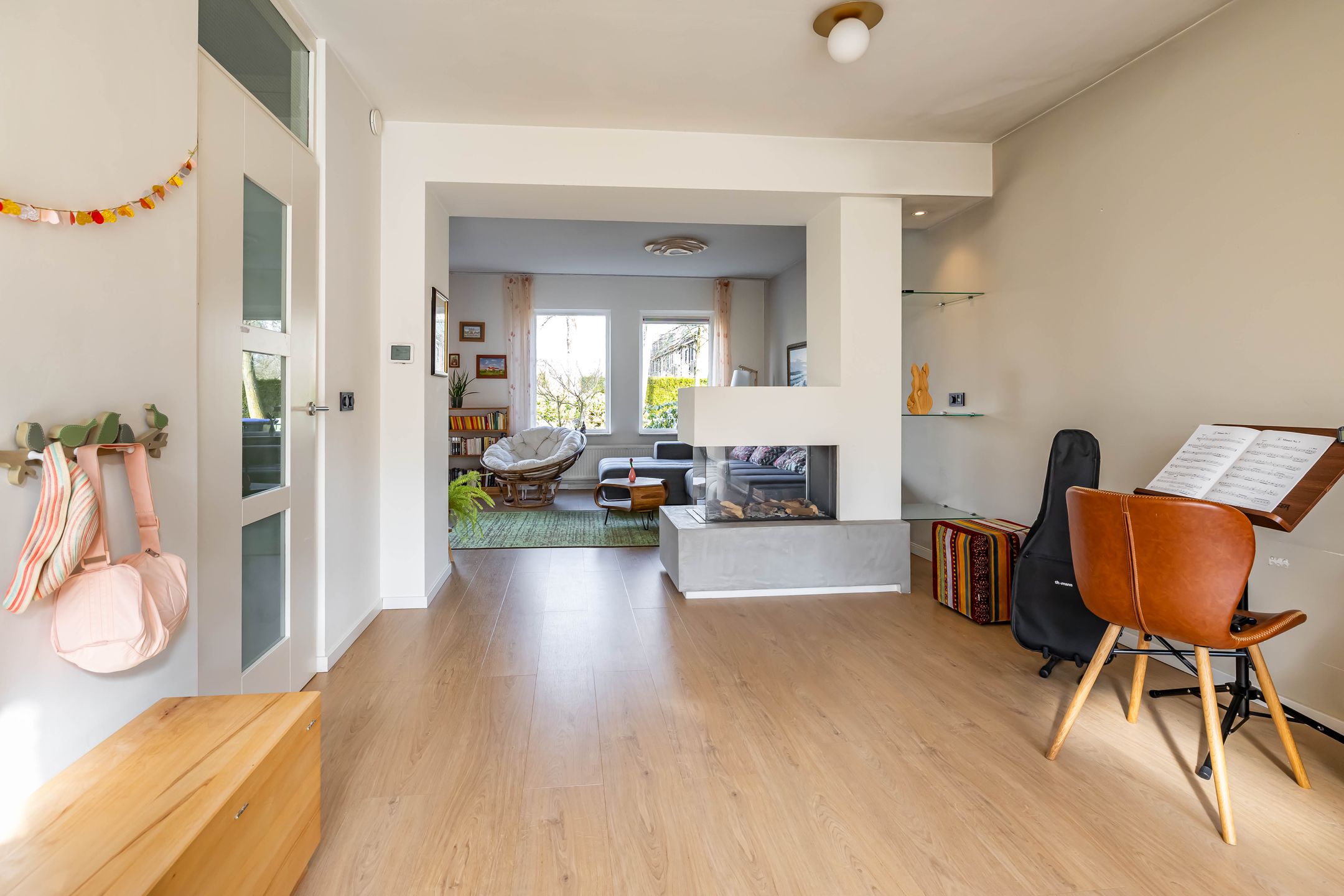 Photo 9 of Van Deyssellaan 50