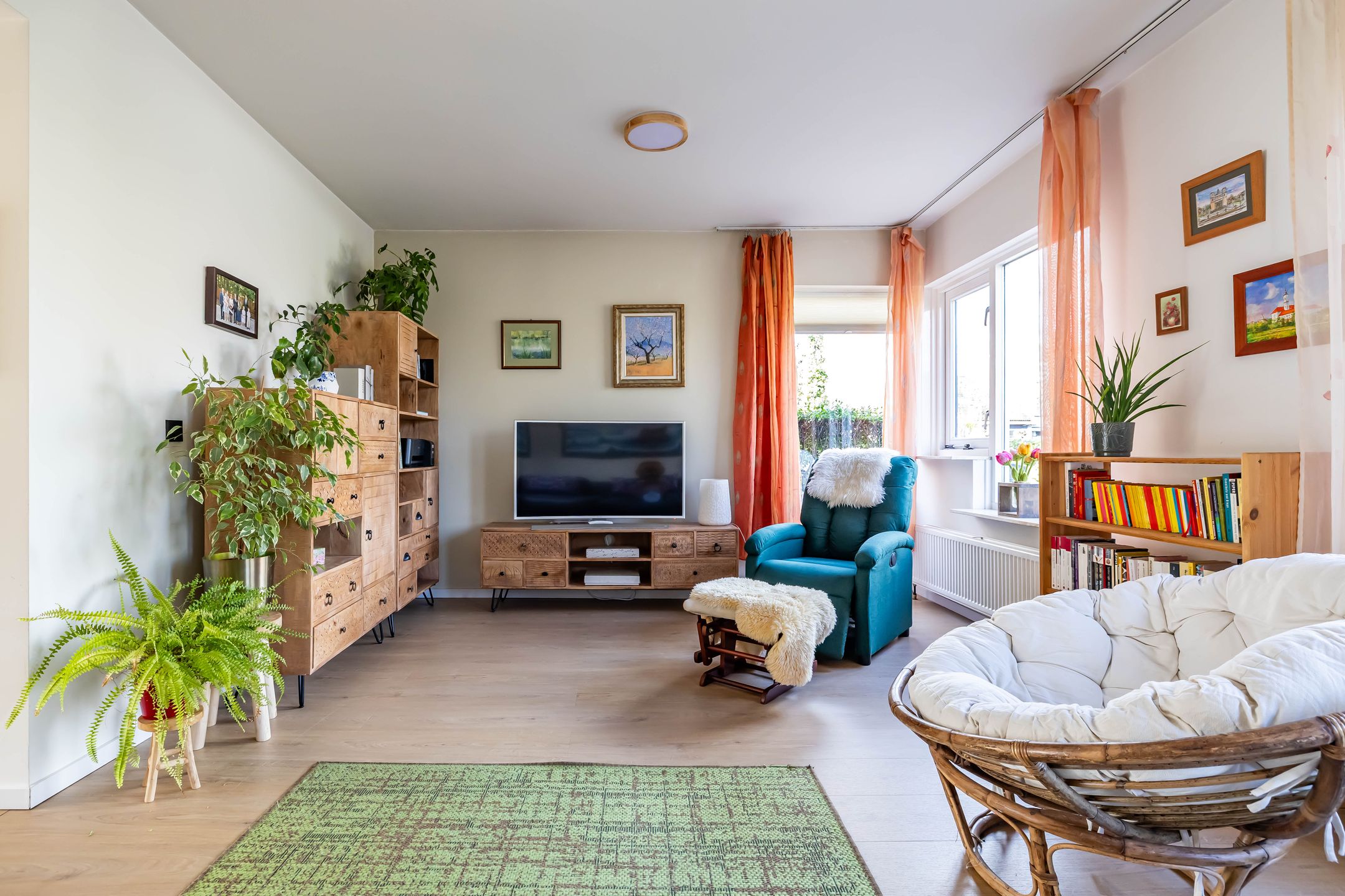 Photo 15 of Van Deyssellaan 50