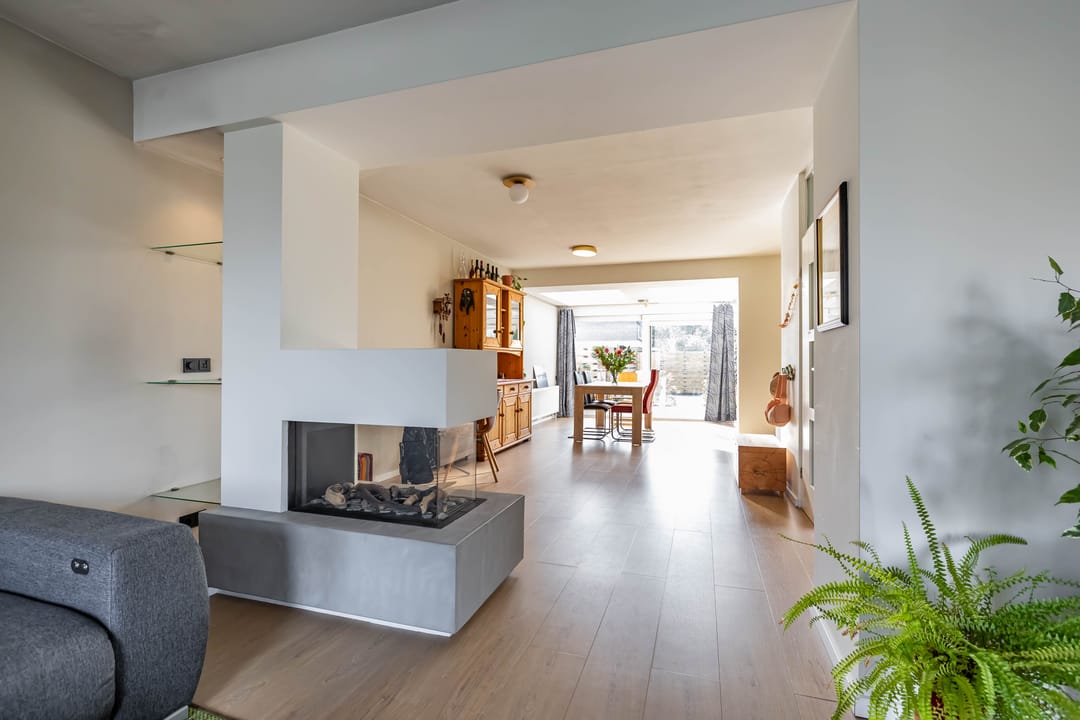 Photo 16 of Van Deyssellaan 50