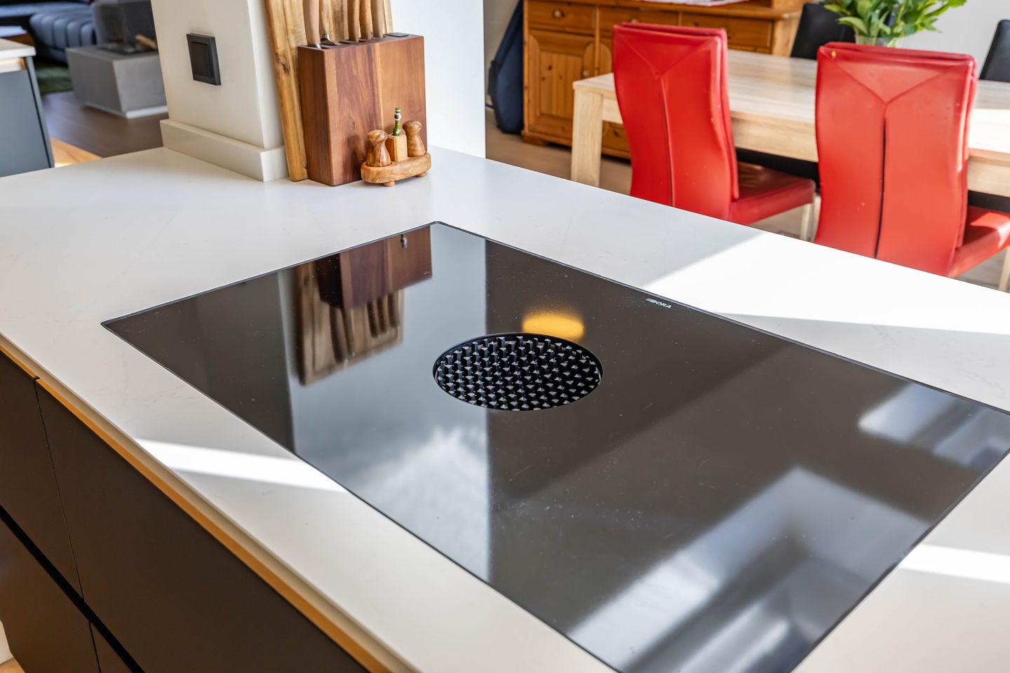 Photo 25 of Van Deyssellaan 50