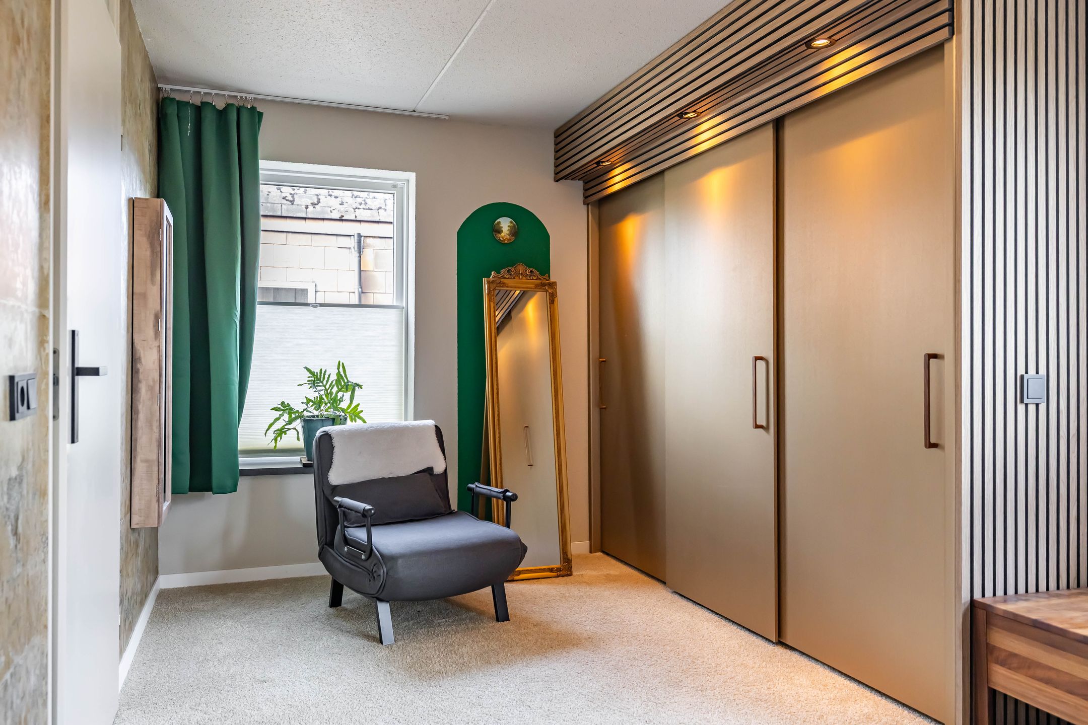 Photo 45 of Van Deyssellaan 50