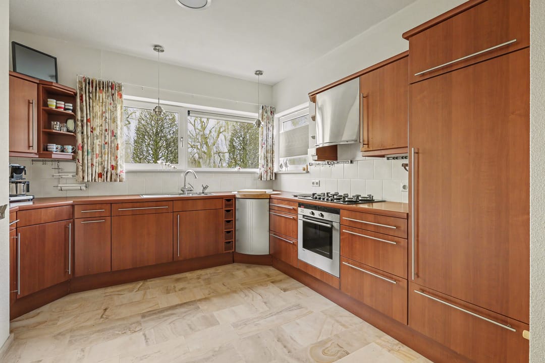 Foto 22 van Juliana van Stolberglaan 20