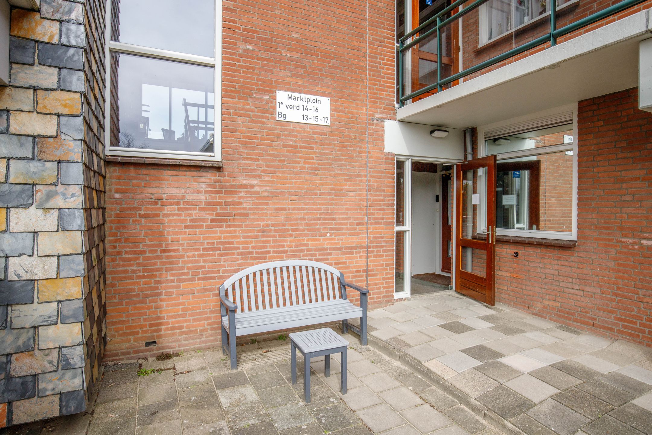 Foto 6 van Marktplein 10