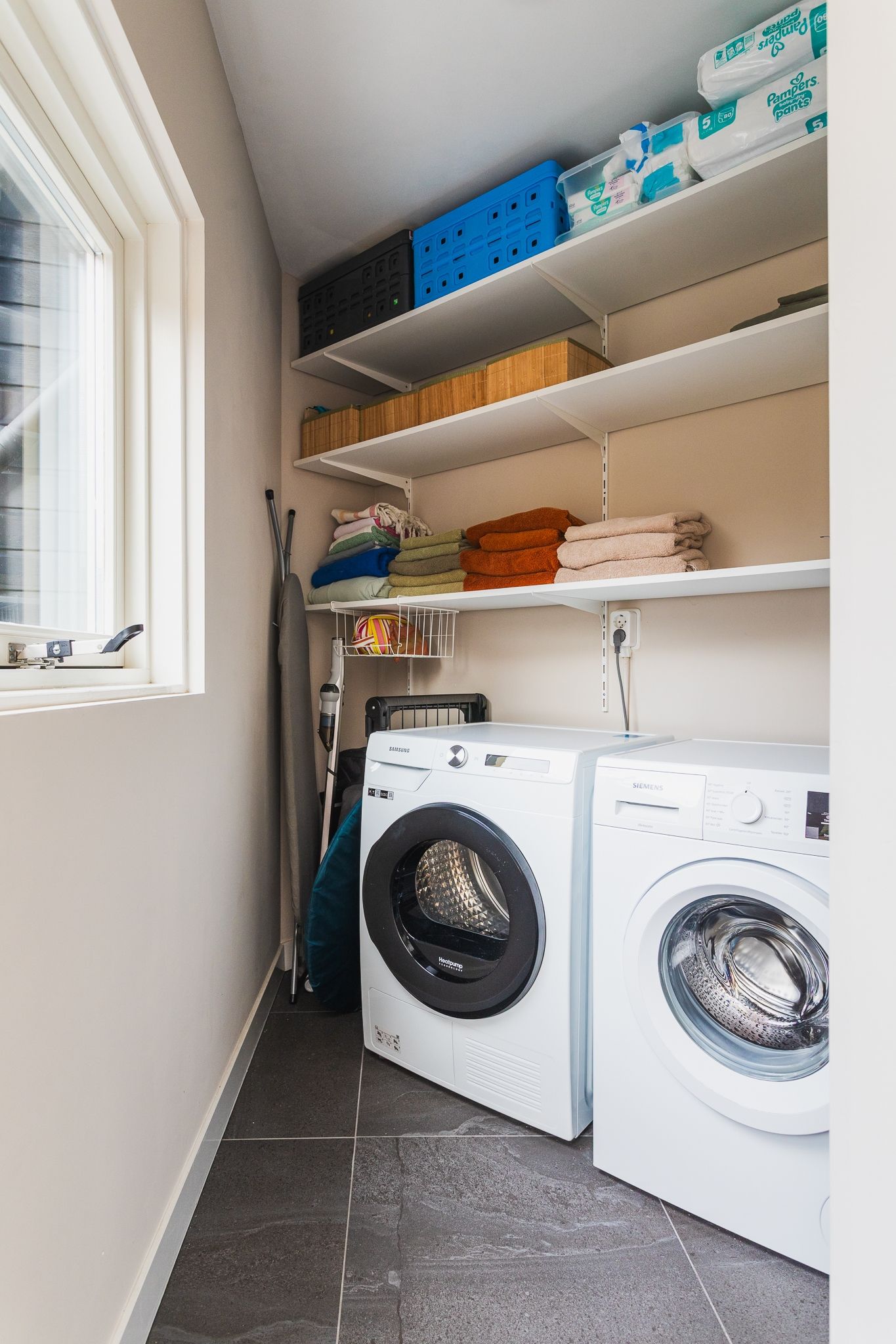 Photo 30 of Tienhovenselaan 11