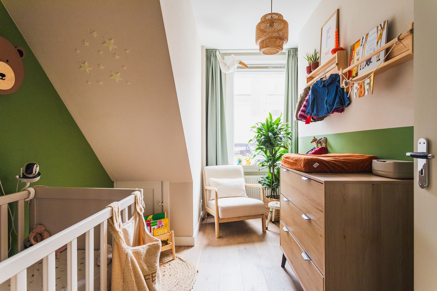 Photo 35 of Tienhovenselaan 11