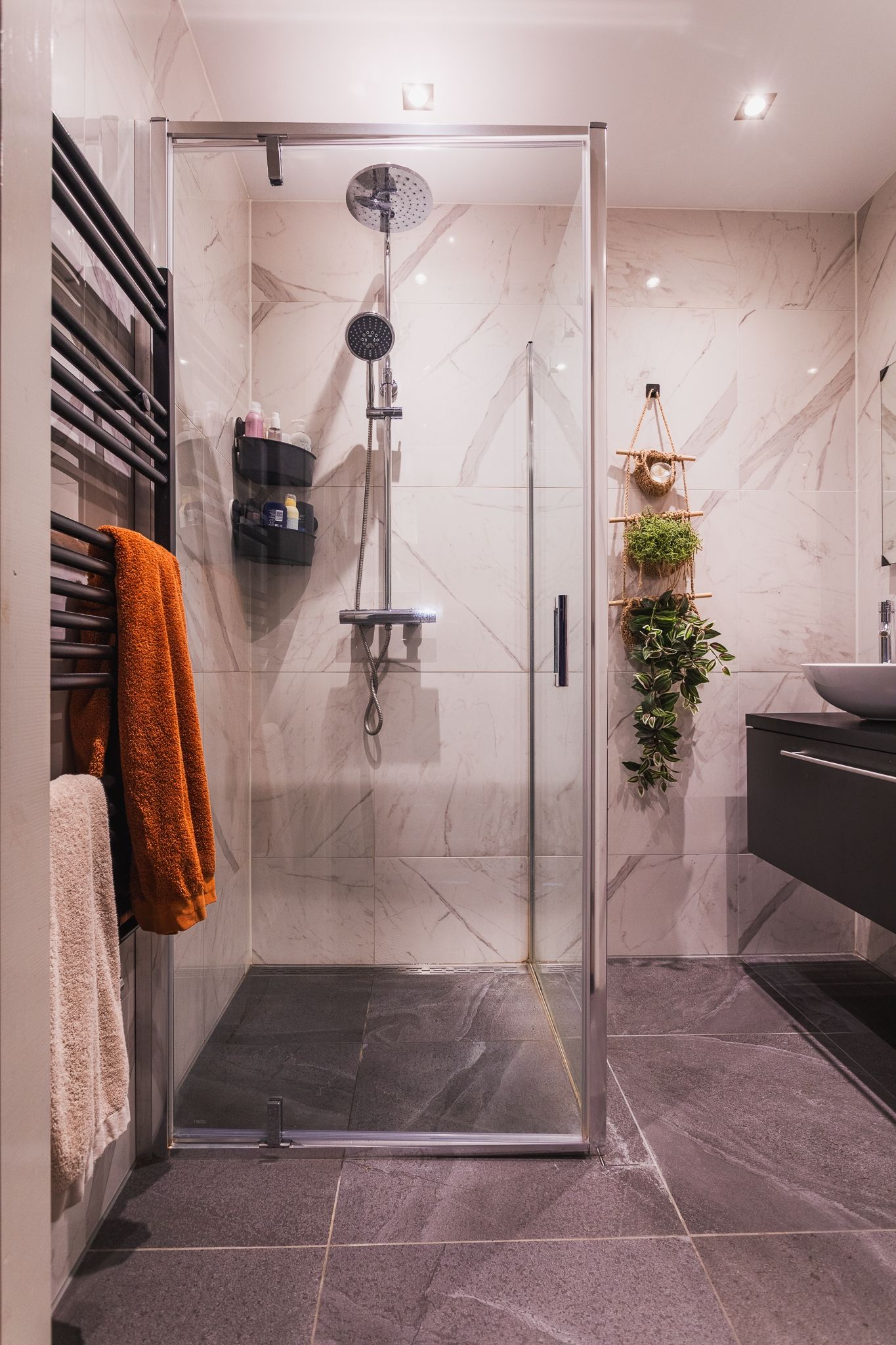 Photo 33 of Tienhovenselaan 11