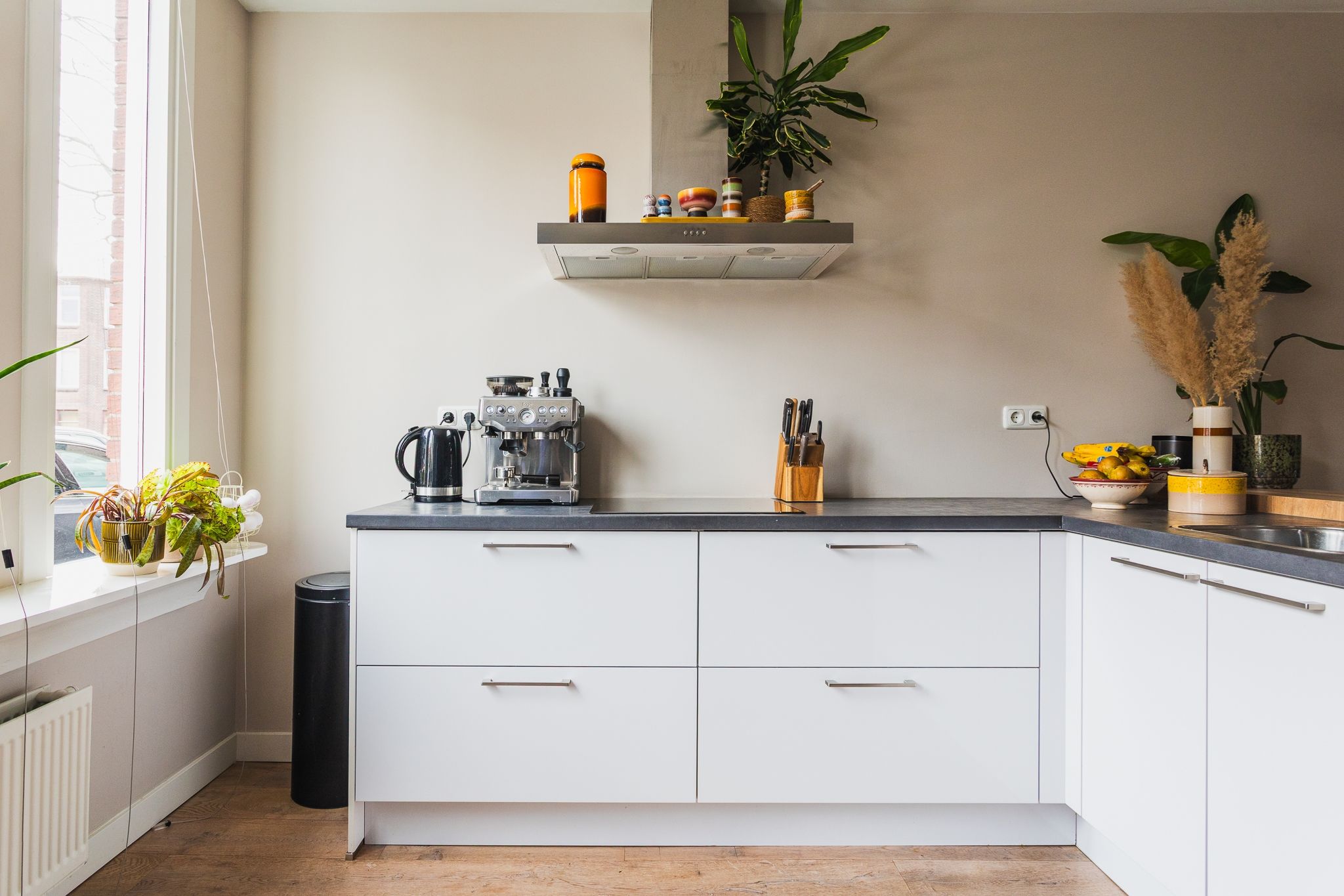 Photo 9 of Tienhovenselaan 11