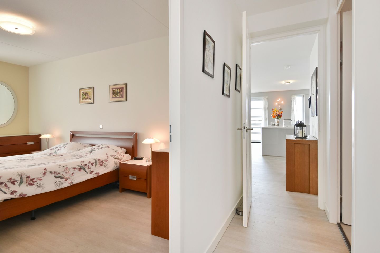 Modern Energy-Efficient Apartment with Parking in Rijswijk Buiten — 35