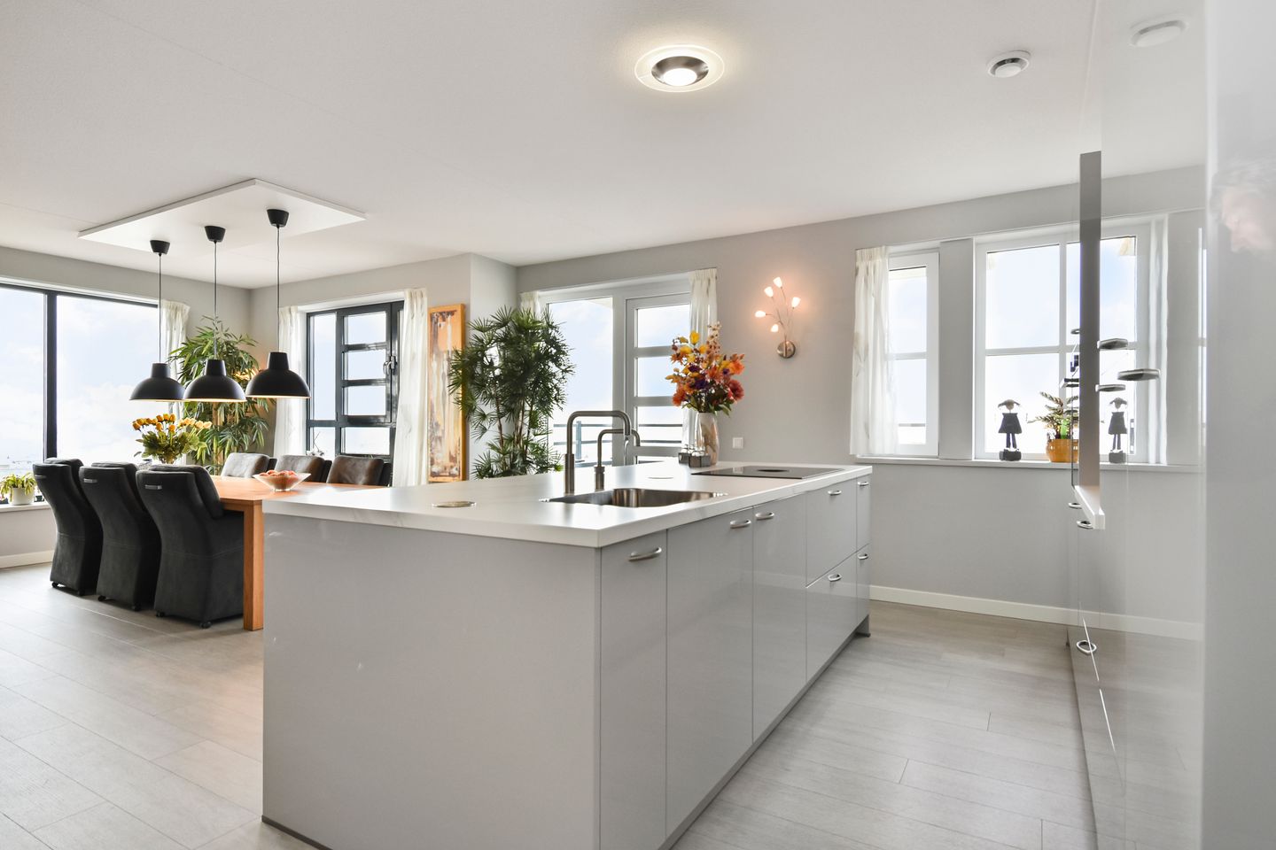 Modern Energy-Efficient Apartment with Parking in Rijswijk Buiten — 19