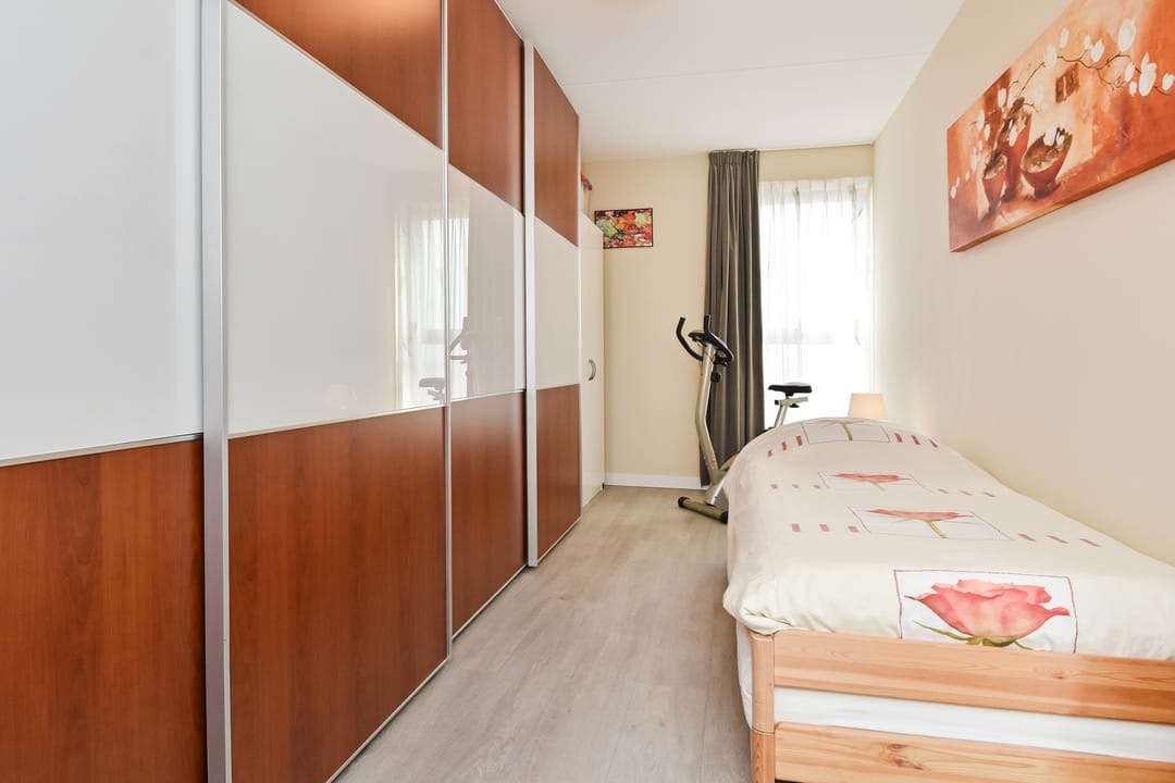 Modern Energy-Efficient Apartment with Parking in Rijswijk Buiten — 38
