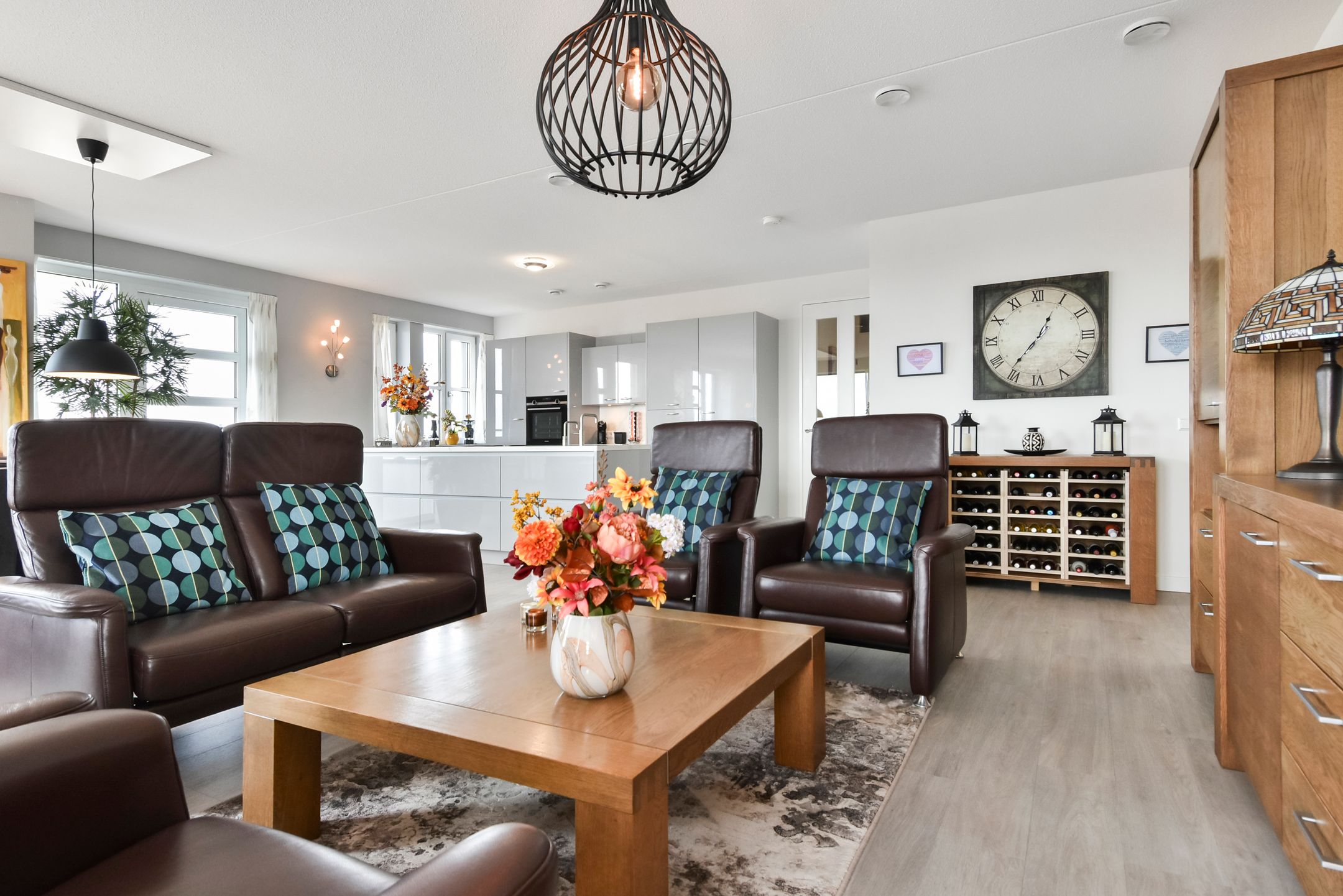 Modern Energy-Efficient Apartment with Parking in Rijswijk Buiten — 12