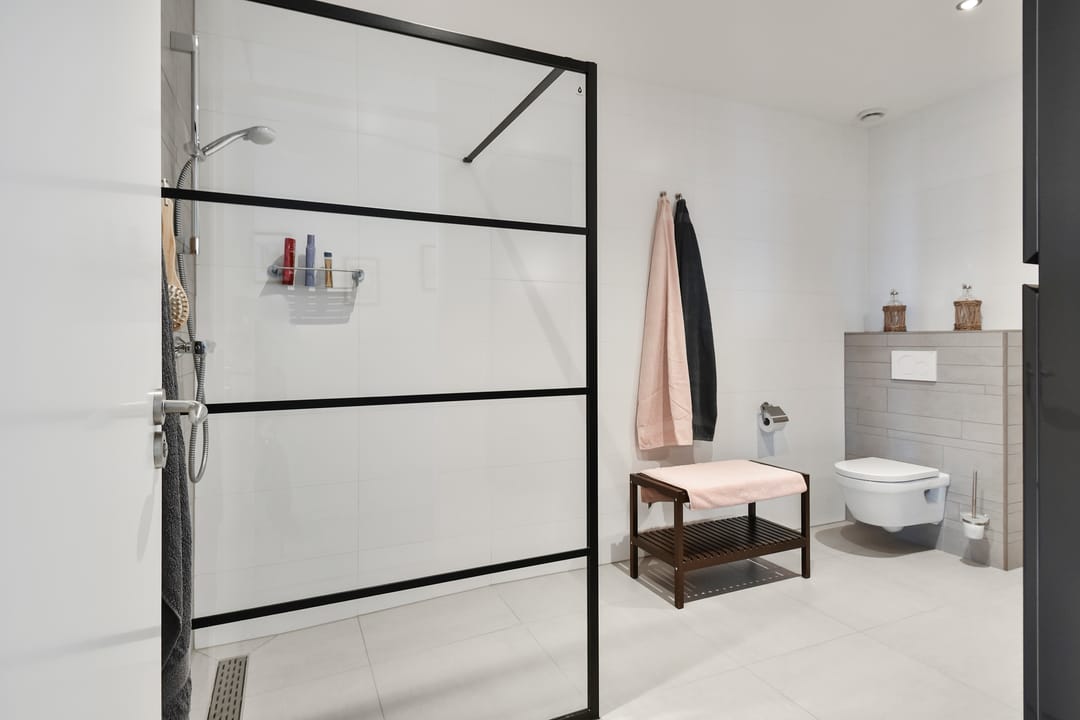 Modern Energy-Efficient Apartment with Parking in Rijswijk Buiten — 31