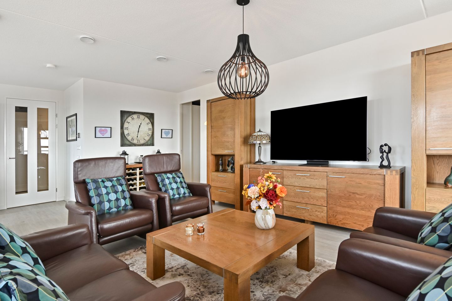 Modern Energy-Efficient Apartment with Parking in Rijswijk Buiten — 14