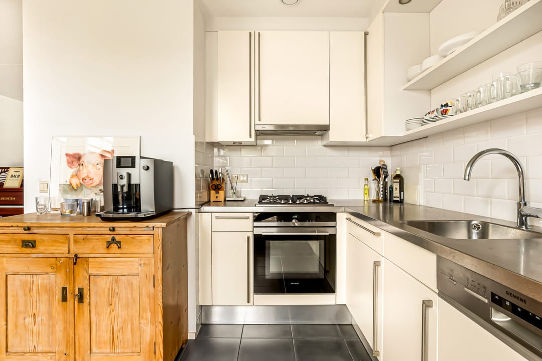 Spacious semi-detached family home with garage and sunny garden in Waterwende — 26