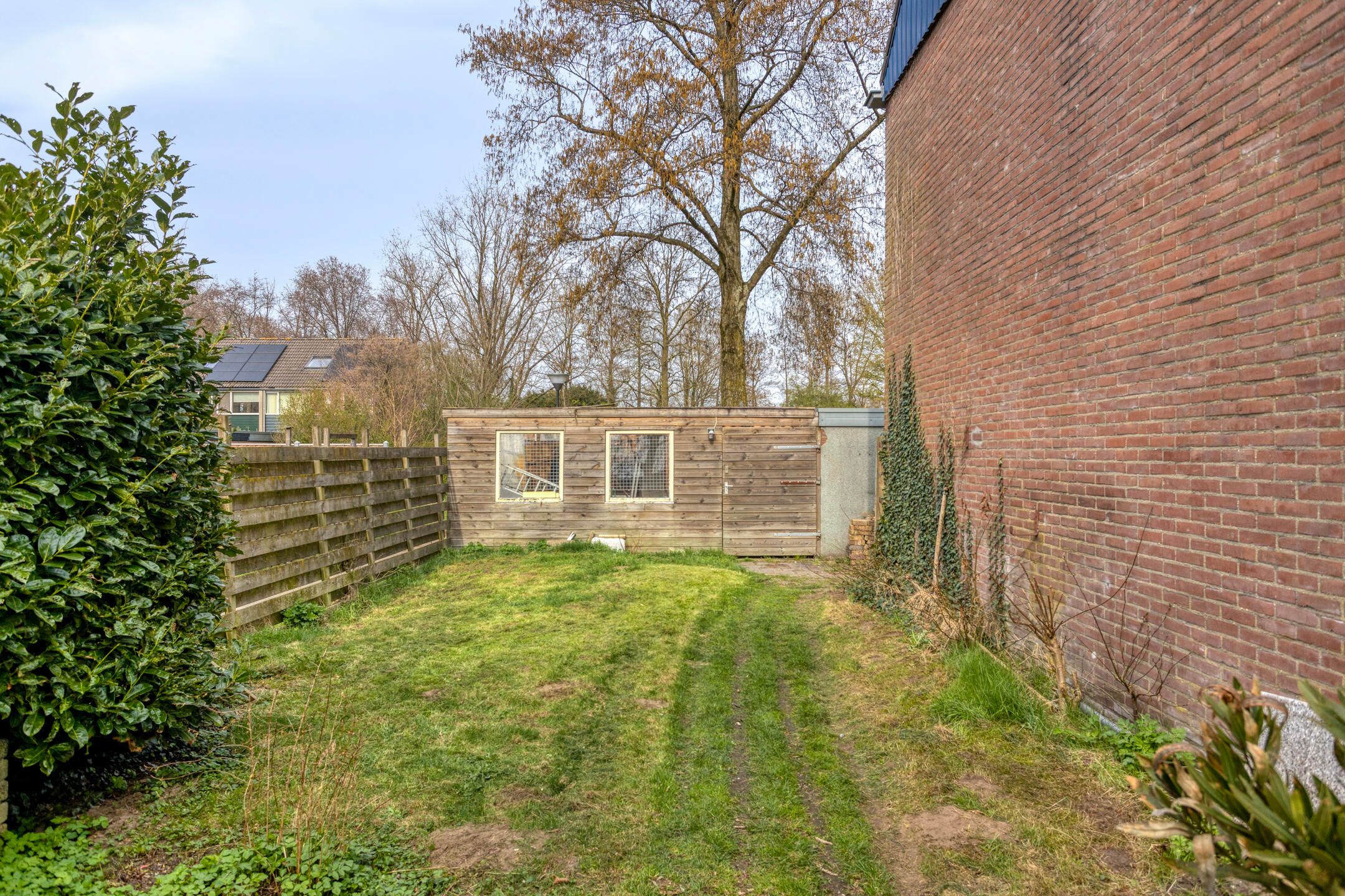 Spacious corner house with free view in Matenhorst — 15