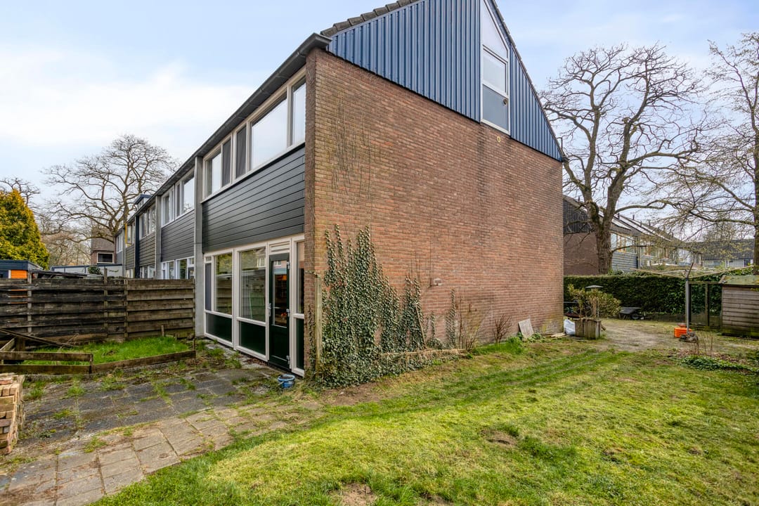 Spacious corner house with free view in Matenhorst — 16