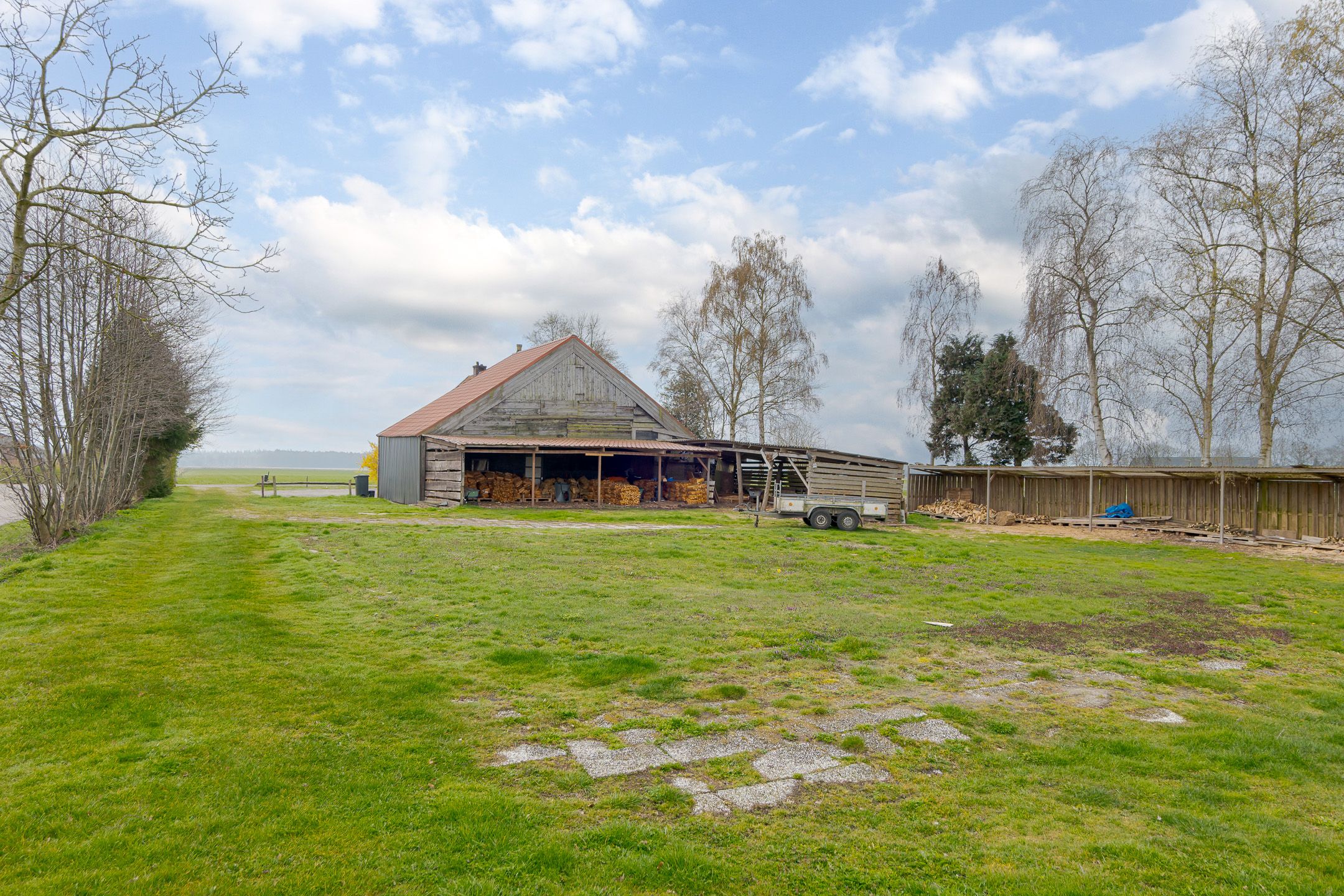 Photo 3 of Burg v Wijngaardenstraat 19