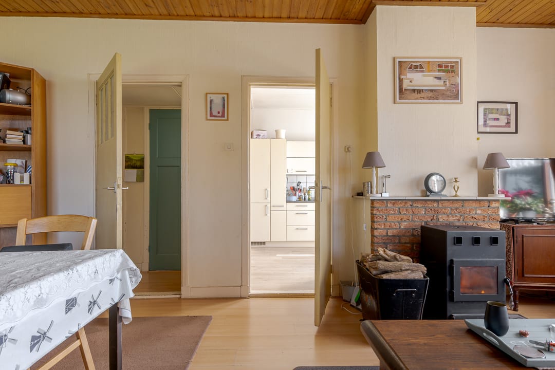 Photo 8 of Burg v Wijngaardenstraat 19