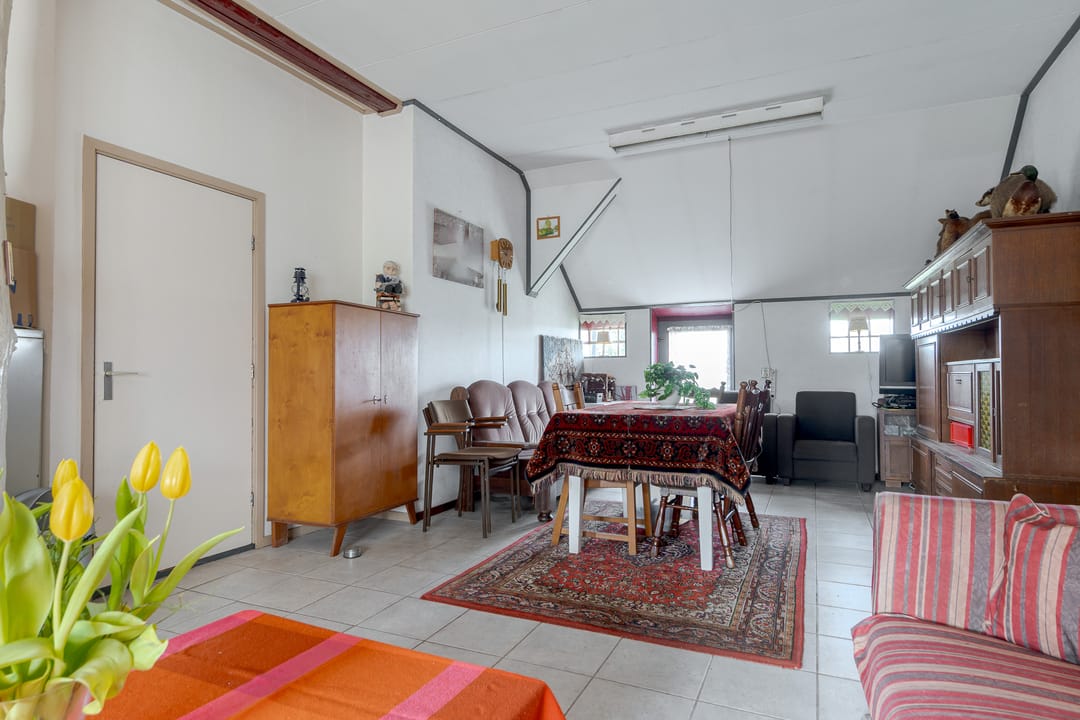 Photo 38 of Burg v Wijngaardenstraat 19