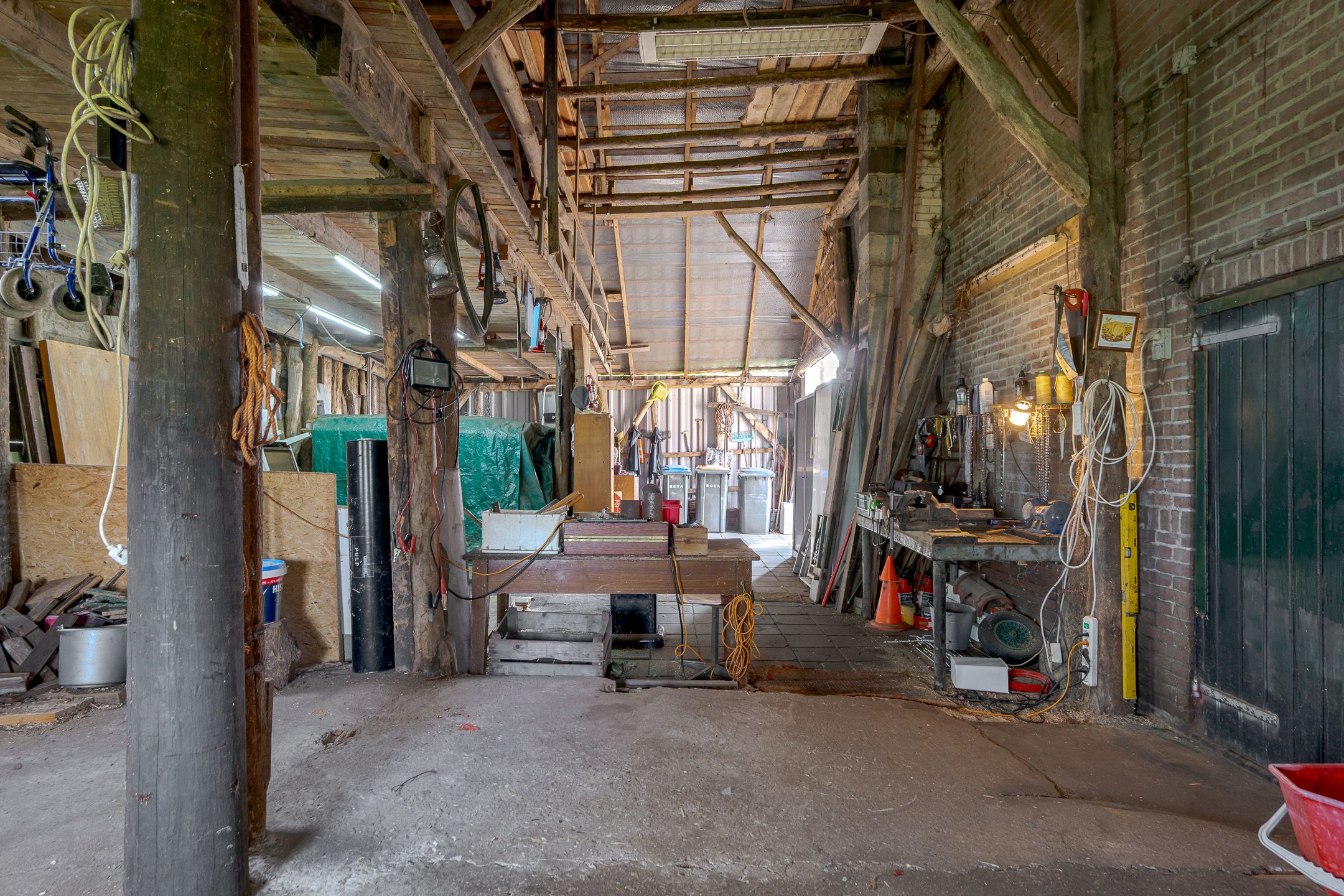 Photo 39 of Burg v Wijngaardenstraat 19