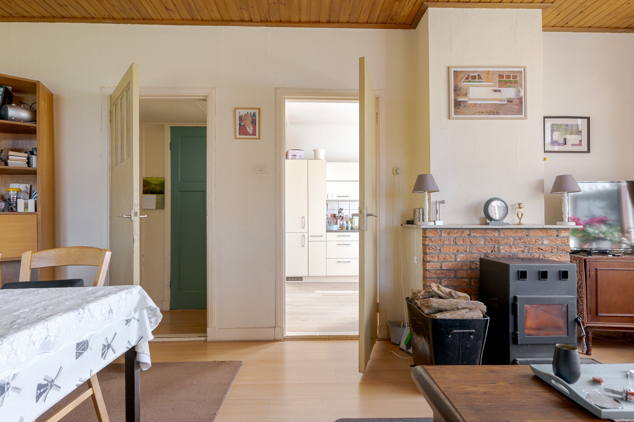 Photo 12 of Burg v Wijngaardenstraat 19