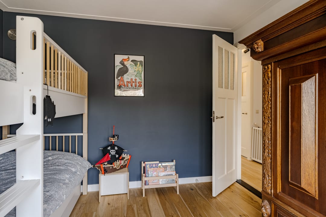 Photo 37 of Van Oosten de Bruijnstraat 51