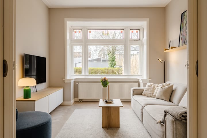 Photo 2 of Van Oosten de Bruijnstraat 51