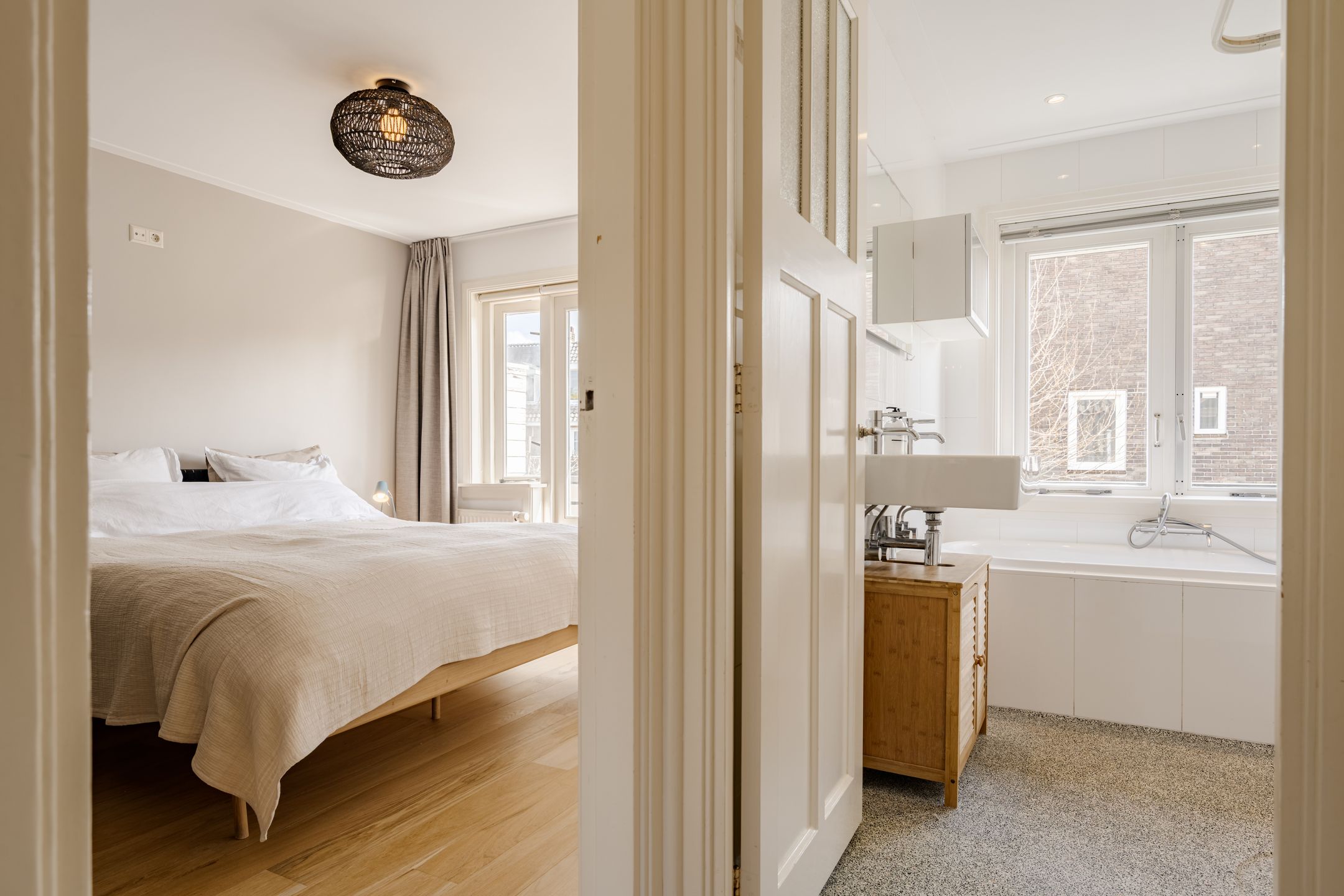 Photo 30 of Van Oosten de Bruijnstraat 51