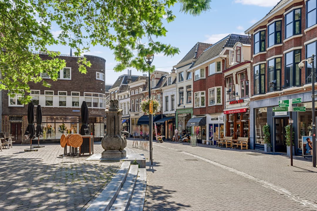 Foto 2 van Ossenmarkt 6-C