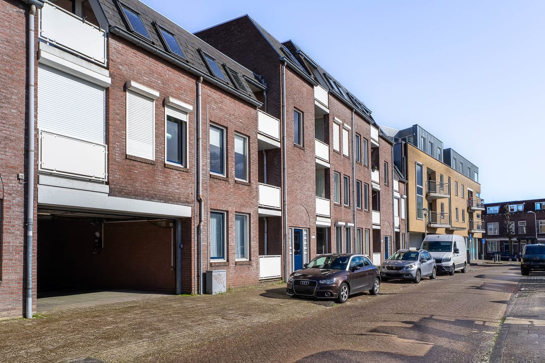 Photo 1 of Kardinaal van Rossumstraat 52