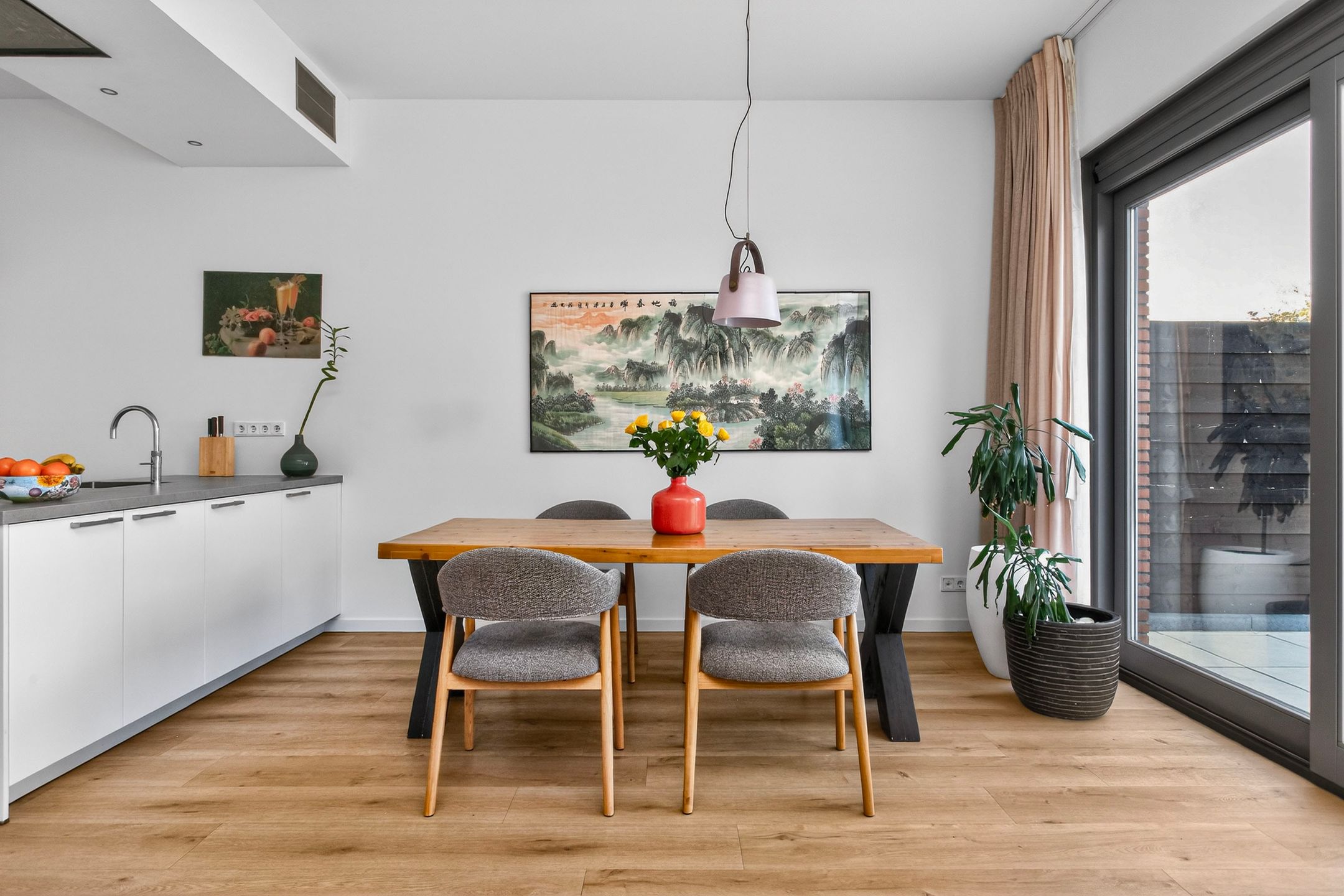Modern Terraced House with Luxury Finishes and Own Parking in Vathorst — 12