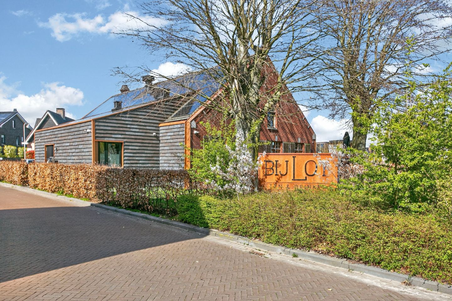 Modern Terraced House with Luxury Finishes and Own Parking in Vathorst — 38