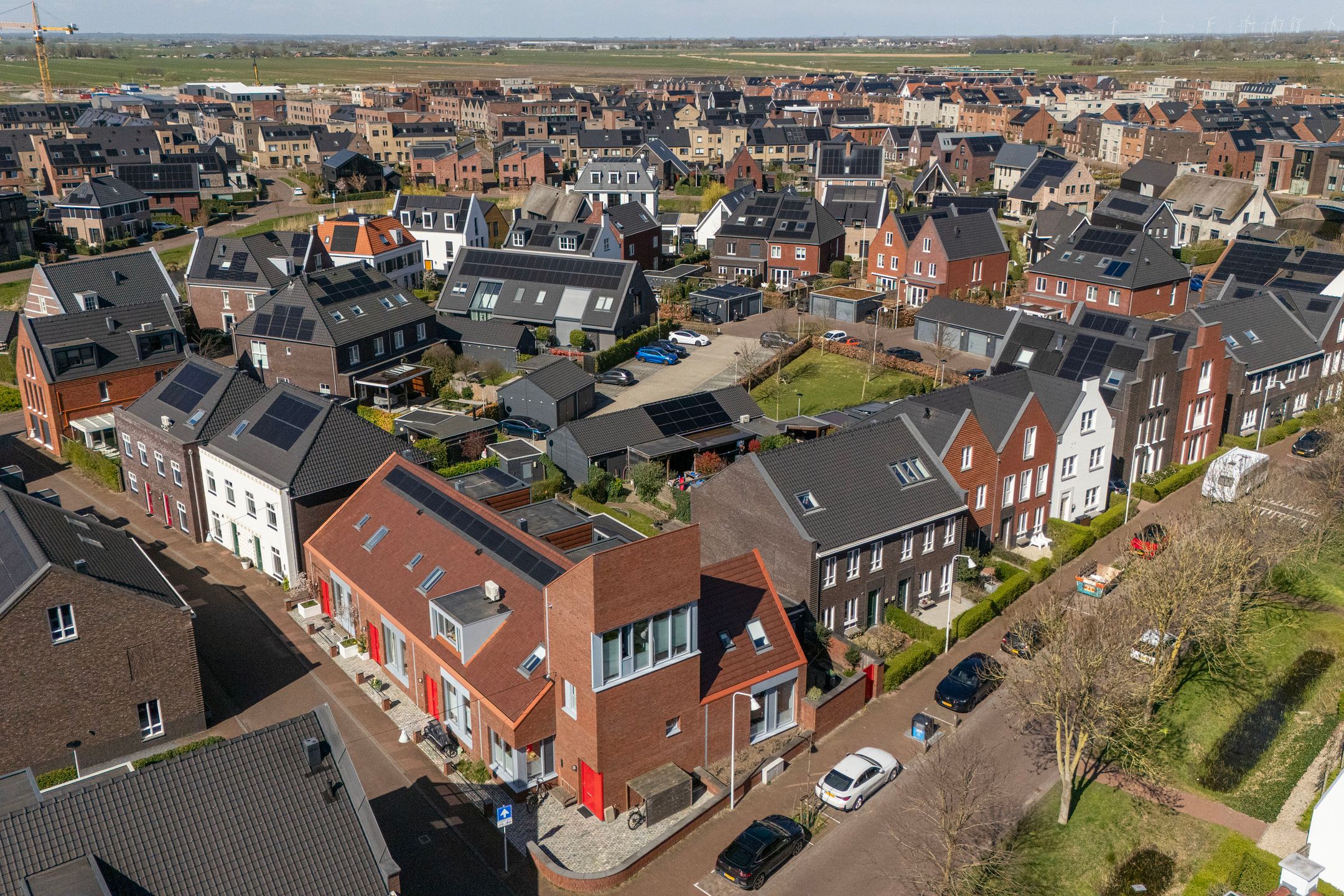 Modern Terraced House with Luxury Finishes and Own Parking in Vathorst — 39